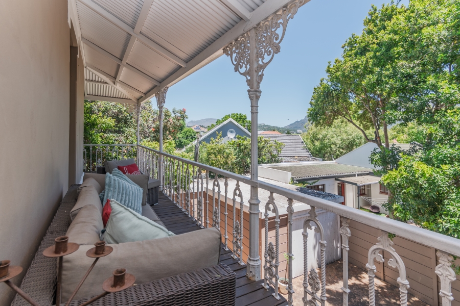 4 Bedroom Property for Sale in Claremont Western Cape